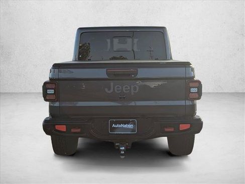 Used 2020 Jeep Gladiator Rubicon image 7
