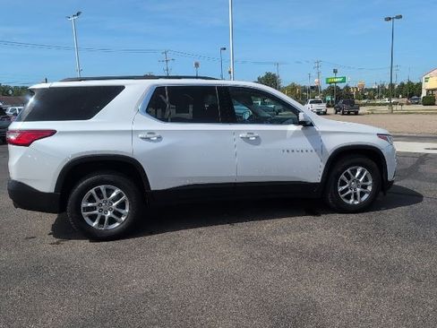 Used 2019 Chevrolet Traverse LT AWD/4WD image 8