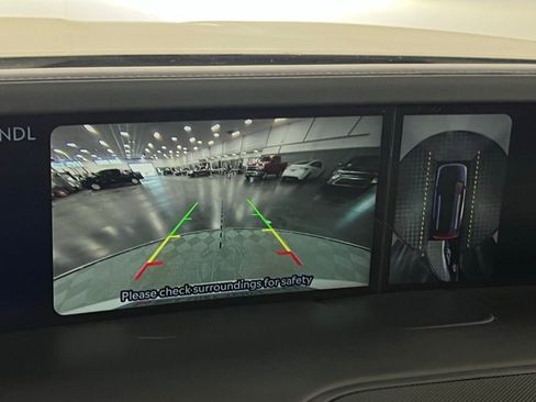 Used 2024 Lincoln Nautilus Premier w/ Jet Appearance Package image 17