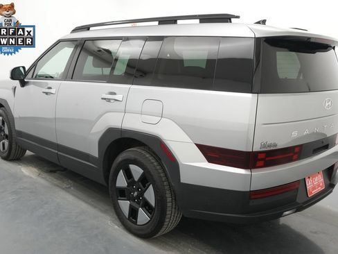 Used 2025 Hyundai Santa Fe SEL AWD/4WD image 6