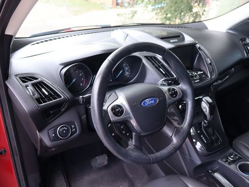 Used 2015 Ford Escape Titanium w/ Equipment Group 301A AWD/4WD image 15