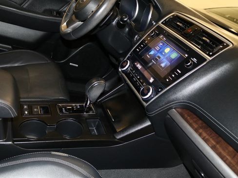 Used 2019 Subaru Outback 2.5i Limited w/ Popular Package #2 image 55