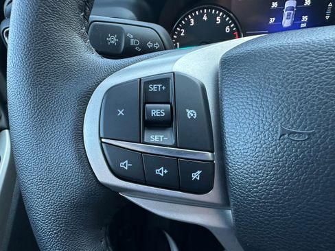 Used 2023 Ford Explorer XLT w/ Equipment Group 202A image 21