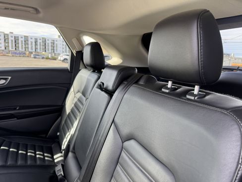 Used 2016 Ford Edge SEL w/ Equipment Group 201A image 15