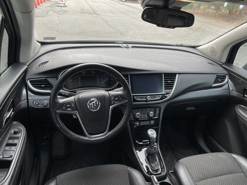 Used 2018 Buick Encore Preferred image 18