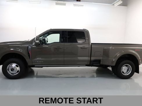 Used 2026 Ford F350 Lariat w/ FX4 Off-Road Package AWD/4WD image 24