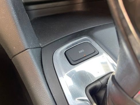 Used 2022 Chevrolet Equinox LT AWD/4WD image 26