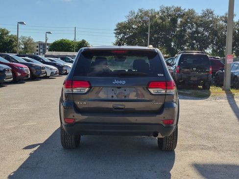 Used 2021 Jeep Grand Cherokee Laredo X AWD/4WD image 6