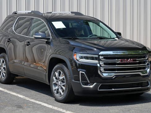 Used 2023 GMC Acadia SLT FWD image 48