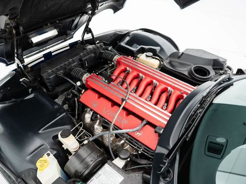 Used 1996 Dodge Viper GTS image 19