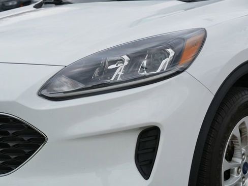 Used 2022 Ford Escape SE w/ Convenience Package AWD/4WD image 9