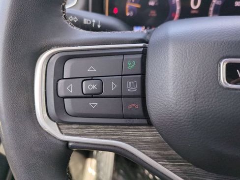 Used 2022 Jeep Wagoneer Series III w/ Premium Group I RWD image 31