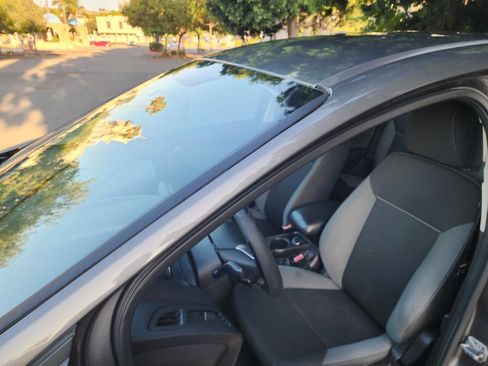 Used 2013 Ford Focus SE image 15