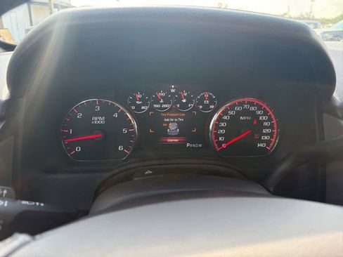 Used 2015 GMC Yukon XL Denali w/ Touring Package RWD image 9