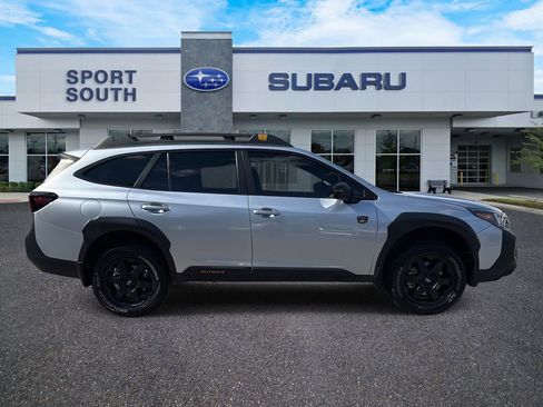 Used 2024 Subaru Outback Wilderness w/ Wilderness Package image 2