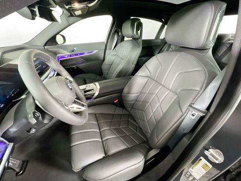 Used 2026 BMW 760i xDrive AWD/4WD image 22