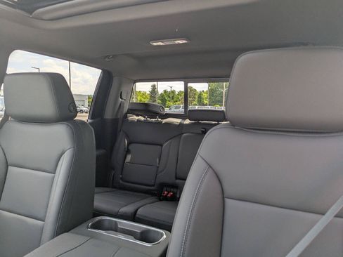 New 2026 Chevrolet Silverado 1500 LTZ w/ LTZ Premium Package AWD/4WD image 40