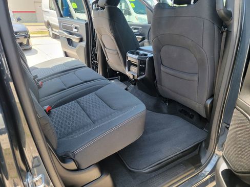 Used 2025 RAM 1500 Big Horn AWD/4WD image 15