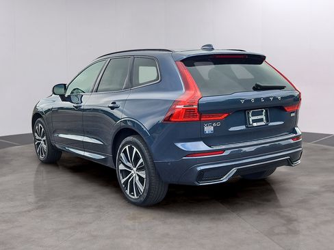 Used 2024 Volvo XC60 B5 Plus w/ Protection Package Premier AWD/4WD image 33