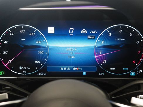 Used 2026 Mercedes-Benz E 350 4MATIC Sedan image 18
