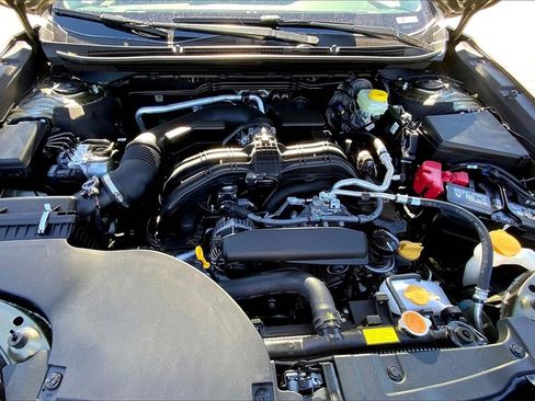 New 2025 Subaru Outback Limited image 12