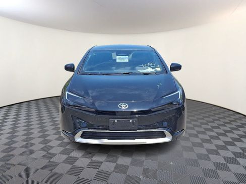 New 2026 Toyota Prius Plug-In Hybrid FWD image 2