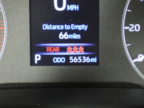 Used 2023 Toyota Corolla LE image 32