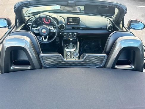 Used 2020 FIAT 124 Spider Abarth w/ Visibility Group image 27