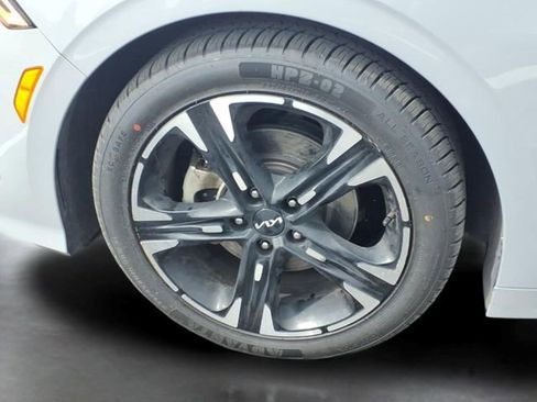 Used 2023 Kia K5 GT-Line AWD/4WD image 18
