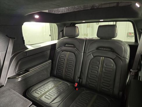 Used 2023 Rivian R1S Adventure image 17