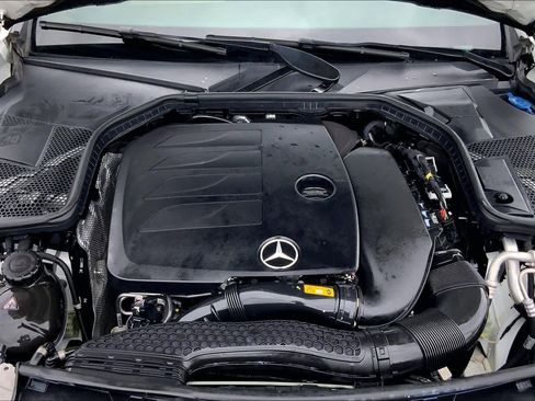 Used 2021 Mercedes-Benz C 300 Sedan image 31