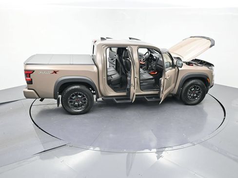 Used 2023 Nissan Frontier Pro-X w/ Pro-X Premium Package RWD image 28