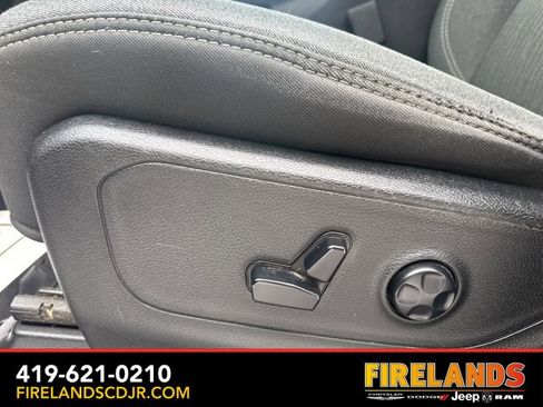 Used 2020 RAM 1500 Big Horn image 23