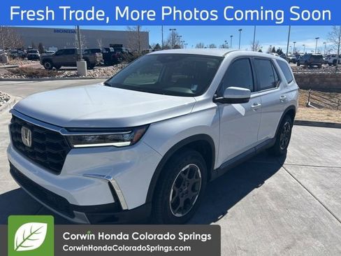Used 2025 Honda Pilot EX-L image 2