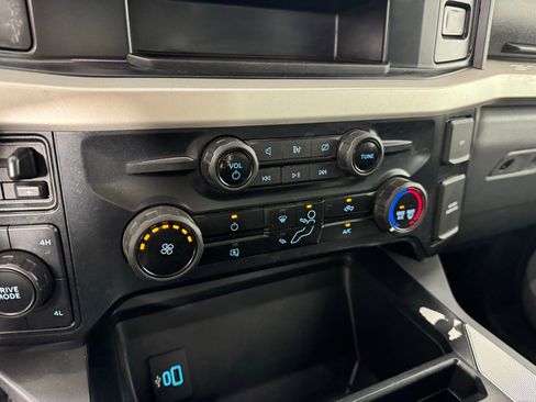 Used 2023 Ford F250 XLT w/ FX4 Off-Road Package image 14