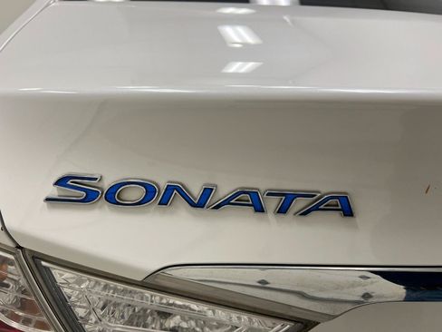Used 2014 Hyundai Sonata Hybrid FWD image 23