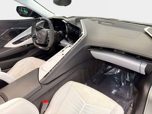 Used 2024 Chevrolet Corvette Z06 w/ Z07 Performance Package image 27