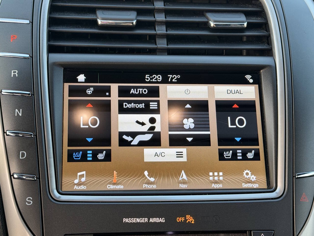 Used 2018 Lincoln MKX Reserve w/ Lincoln MKX Climate Package AWD/4WD image 16