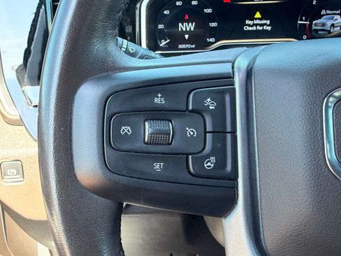 Used 2022 GMC Sierra 1500 SLE RWD image 18