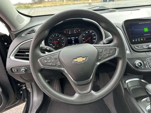 Used 2024 Chevrolet Malibu LT image 11