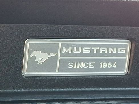 Used 2017 Ford Mustang Convertible image 24