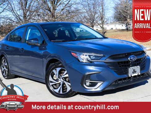 Used 2024 Subaru Legacy Premium image 1