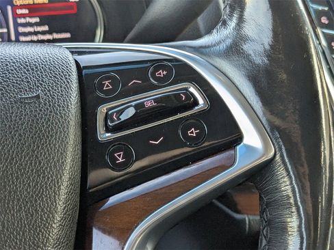 Used 2018 Cadillac Escalade Luxury image 25