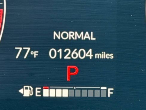 Used 2025 Honda HR-V Sport image 38