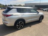 Used 2022 Mitsubishi Outlander ES image 5