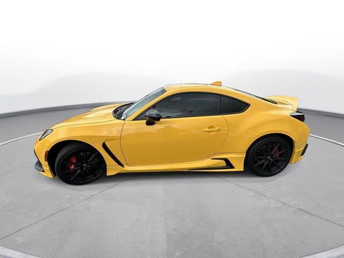 Certified 2026 Toyota GR86 YUZU Limited w/ GR Aero Kit RWD image 9