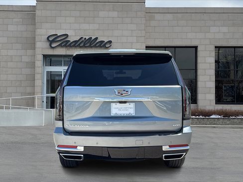 Certified 2025 Cadillac Escalade Premium Luxury w/ Touring Package AWD/4WD image 6