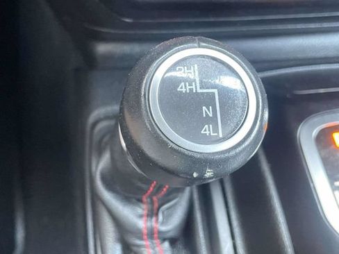 Used 2020 Jeep Gladiator Rubicon AWD/4WD image 29