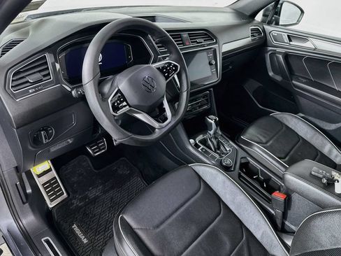 Used 2022 Volkswagen Tiguan SEL R-Line AWD/4WD image 30