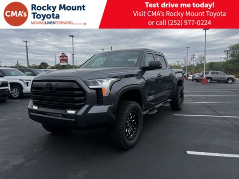 New 2025 Toyota Tundra SR5 AWD/4WD image 3